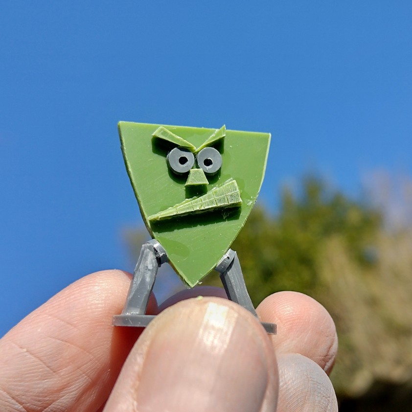 SPRUE DUDE no45: Shield Dude